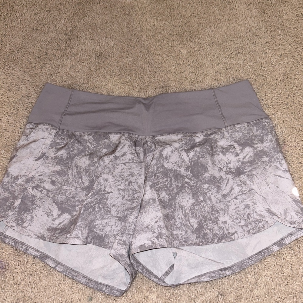 Grey pattern lululemon speed up shorts